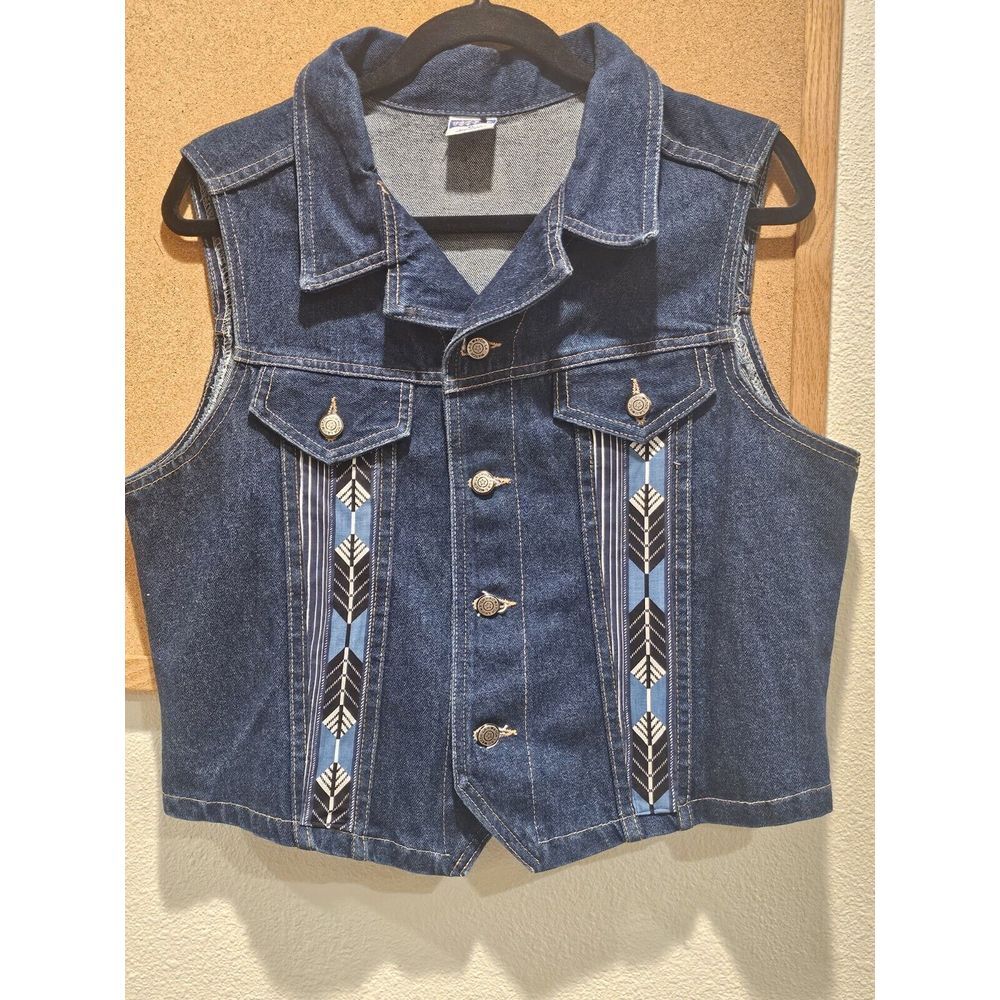 Watch LA Jean‎ Vest With Blue Azrec Pattern/embroidered